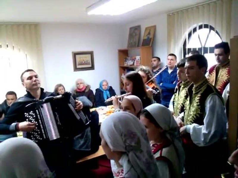 Погледајте како су Срби прославили Никољдан у приштинском гету! (видео)
