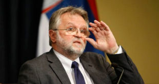 Министар Вујовић поднео оставку; Мали преузима финансије?