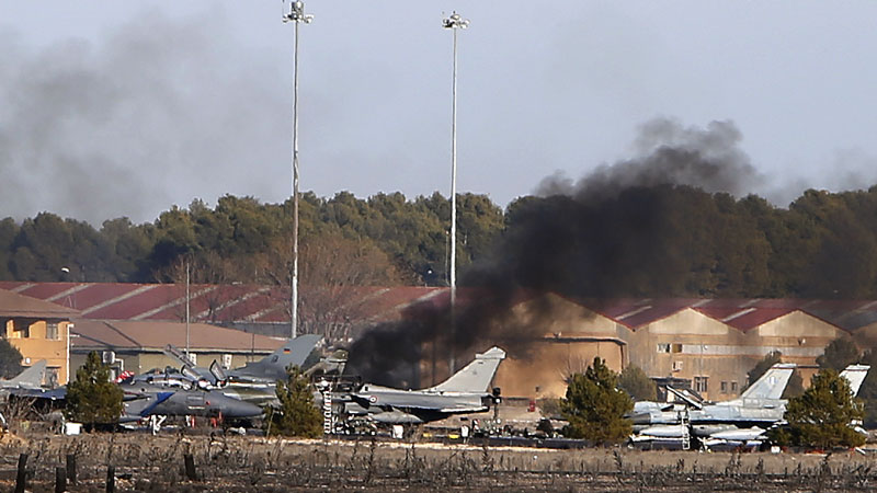 НАТО база у Шпанији: Срушио се грчки Ф-16, 10 мртвих!