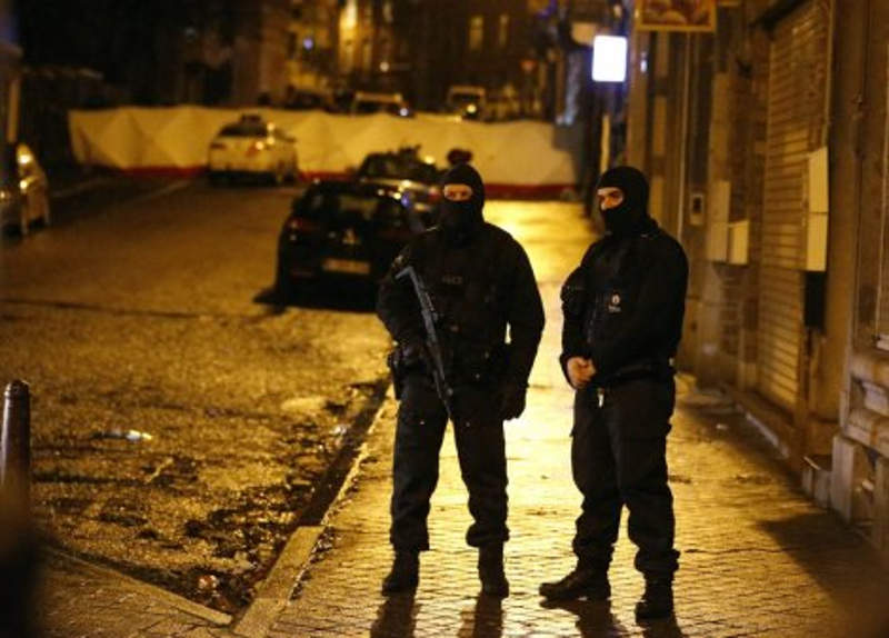 Белгија полиција убила двојицу терориста у Вервјеу, спречила нападе (видео)