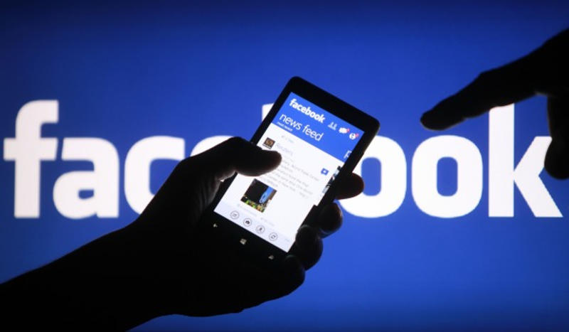 Закерберг и „Фејсбук” на удару тужби инвеститора