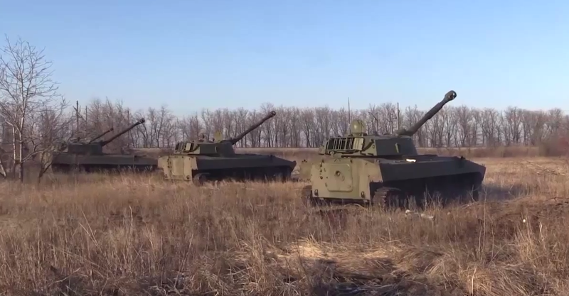 Нећеш проћи! Погледајте како артиљерија Новорусије зауставља покушај продора украјинских фашиста (видео)