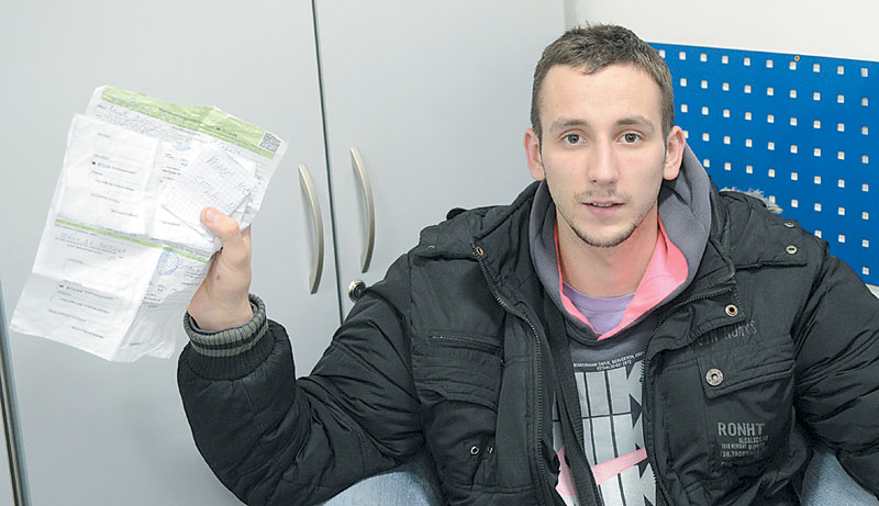 Нови Сад: Студент оптужује комуналне полицајце да су га малтретирали