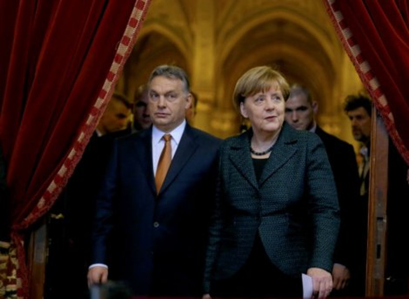 Меркел дели Орбану лекције о демократији