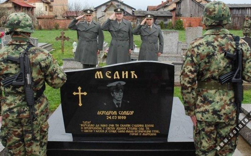 ДА СЕ НЕ ЗАБОРАВИ : Заставник Радован Медић, био је прва жртва НАТО бомбардовања 24. марта 1999. године у Србији