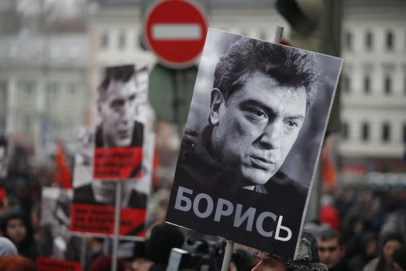 Трага се за још четворицом умешаних у убиство Бориса Њемцова