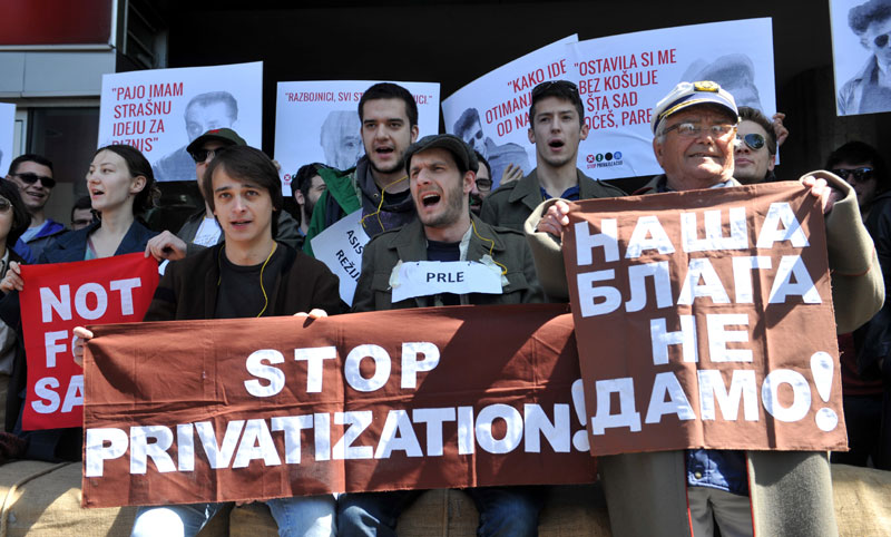 Авала филм продат, филмски уметници протестују