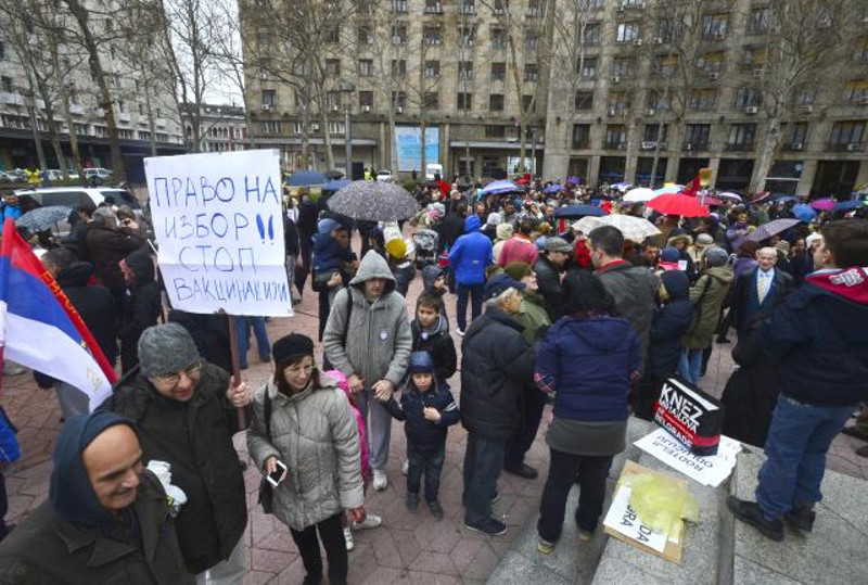Протест родитеља у Београду: Наша деца су оболела после вакцинације