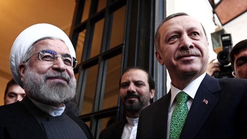 Турска и Иран избацили долар из међусобне трговинске размене!