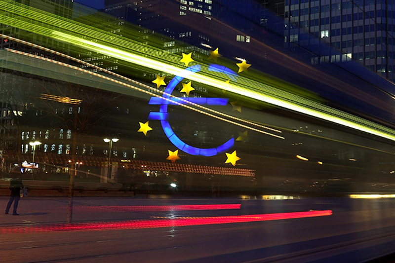 THE TELEGRAPH: Еврозона и G7 постају жариште светске дужничке кризе
