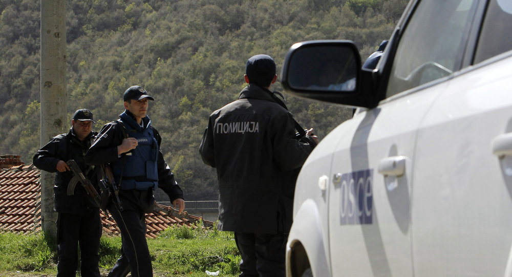 Македонска полиција близу границе са Косовом