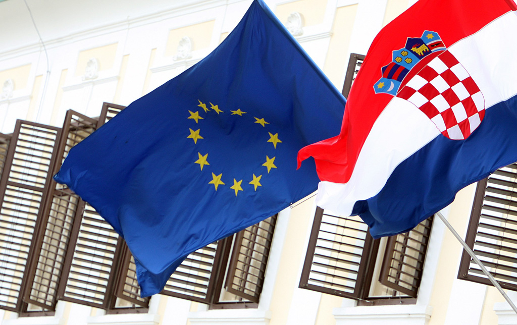 ЕУ и Хрватска удружено отимају српску имовину