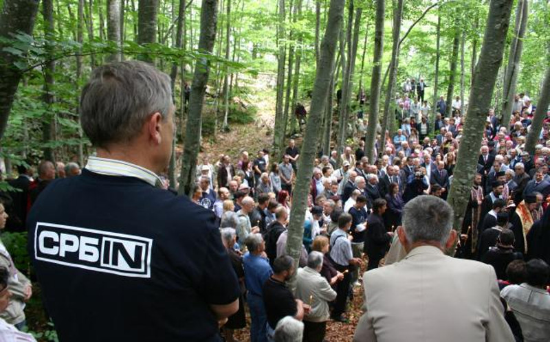 Усташе покушале да спрече комеморацију за преко 40.000 Срба страдалих у комплексу усташких логора Јадовно