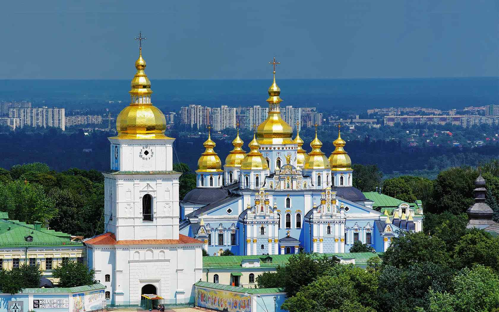 Свештенику Московске патријаршије у Кијеву два пута пуцали у главу
