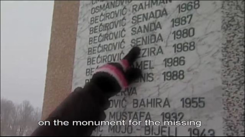 Њено име је на списку страдалих у Сребреници: Мила тражи Сениду / Mila seeking Senida (видео)