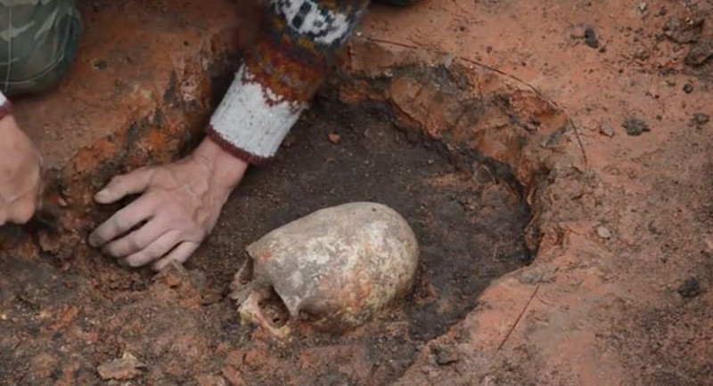 Пронађен скелет ванземаљца у Русији? (видео)