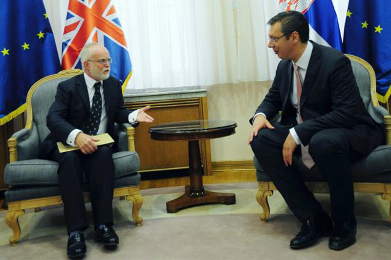 Британски амбасадор Киф: Добро је што је Вучић рекао Додику да размисли о референдуму