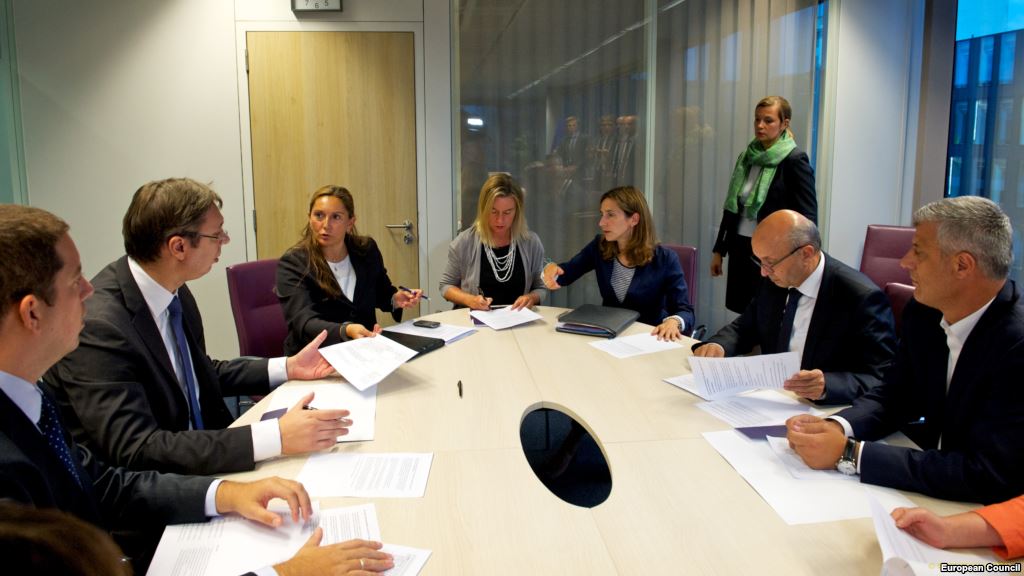 Бриселски преговори у служби предизборне кампање, или, како Приштина ради за Вучића