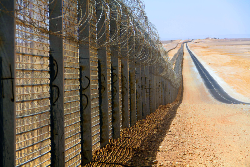 Мађари и Бугари дижу "израелски зид"
