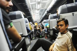 Мађарска није дозволила улазак из Србије два воза са мигрантима