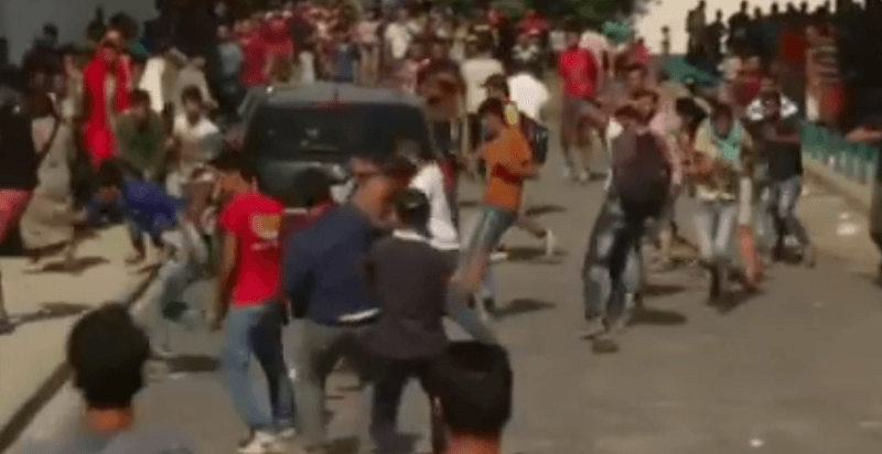 ХАОС! У Белом Манастиру масовна улична битка муслиманских миграната (видео)