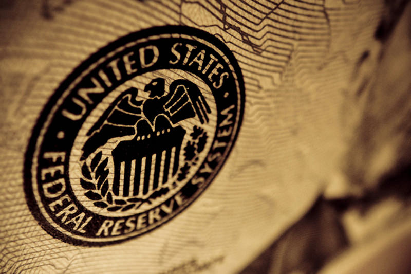 Систем федералних резерви упумпава у економију САД 700 милијарди долара