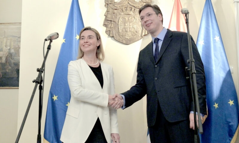 Новa уцена ЕУ: Ако хоће у ЕУ, Србија мора да уведе санкције Русији