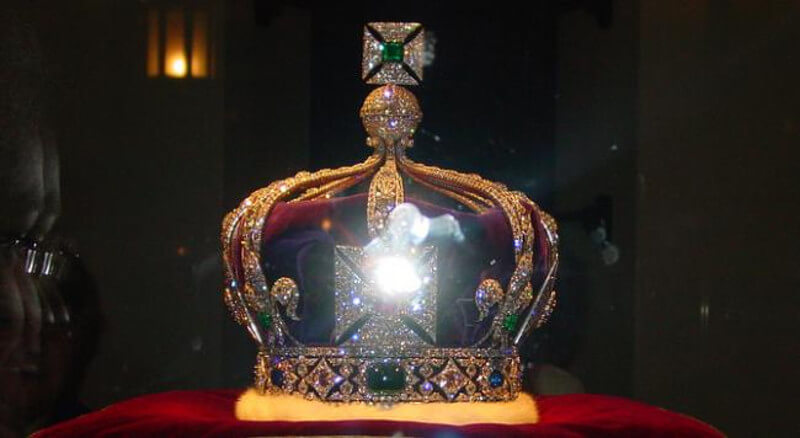 Индијци траже да им се врати дијамант "Koh-i-Noor" из круне британске краљице