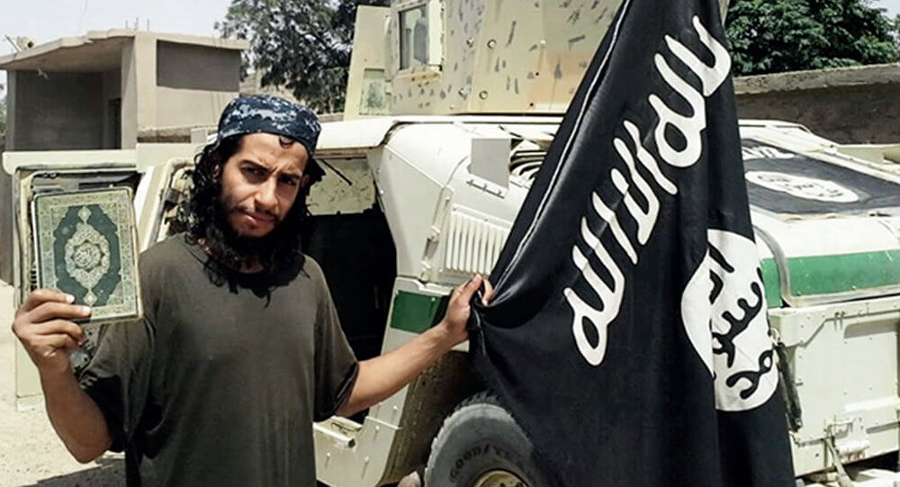 Само злонамерна будала може да поверује да je Абауд "мозак" терористичке операције у Паризу!