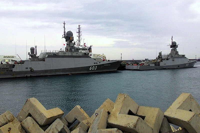У Севастопољ стигли бродови са ракетама „Калибар-НК“ које ће у шаху држати пола Европе
