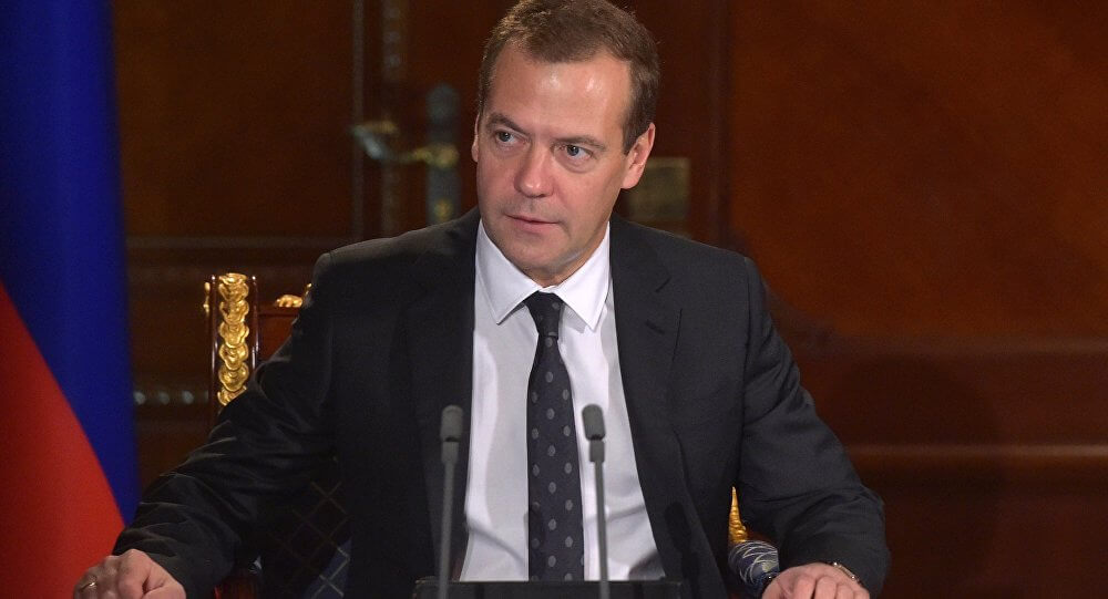 Медведев руским министрима: Да спремите контрамере против агресије Турске у року од 48 сати
