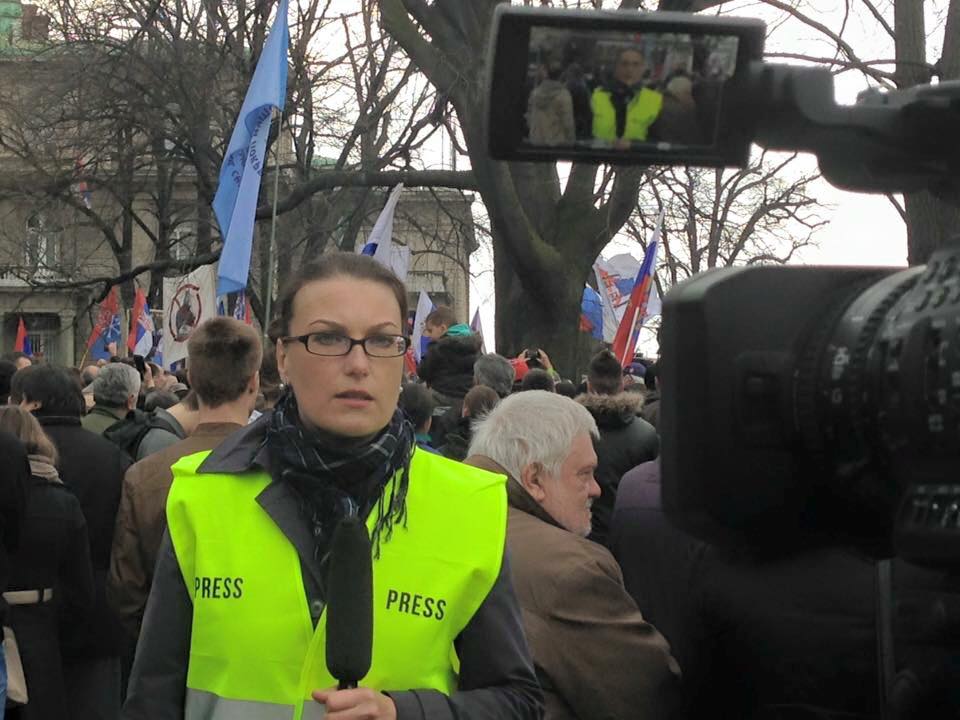 Док су српски медији одреда ћутали сви руски водећи медији су у ударним терминима извештавали о Анти-НАТО протесту у Београду (видео)
