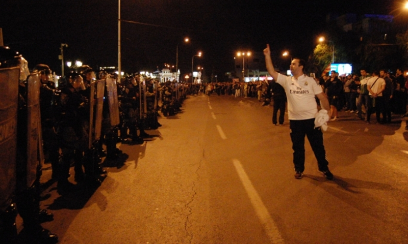 Да ли се немири у Македонији оркестрирају како би поново била отворена "Балканска рута" за мигранте?