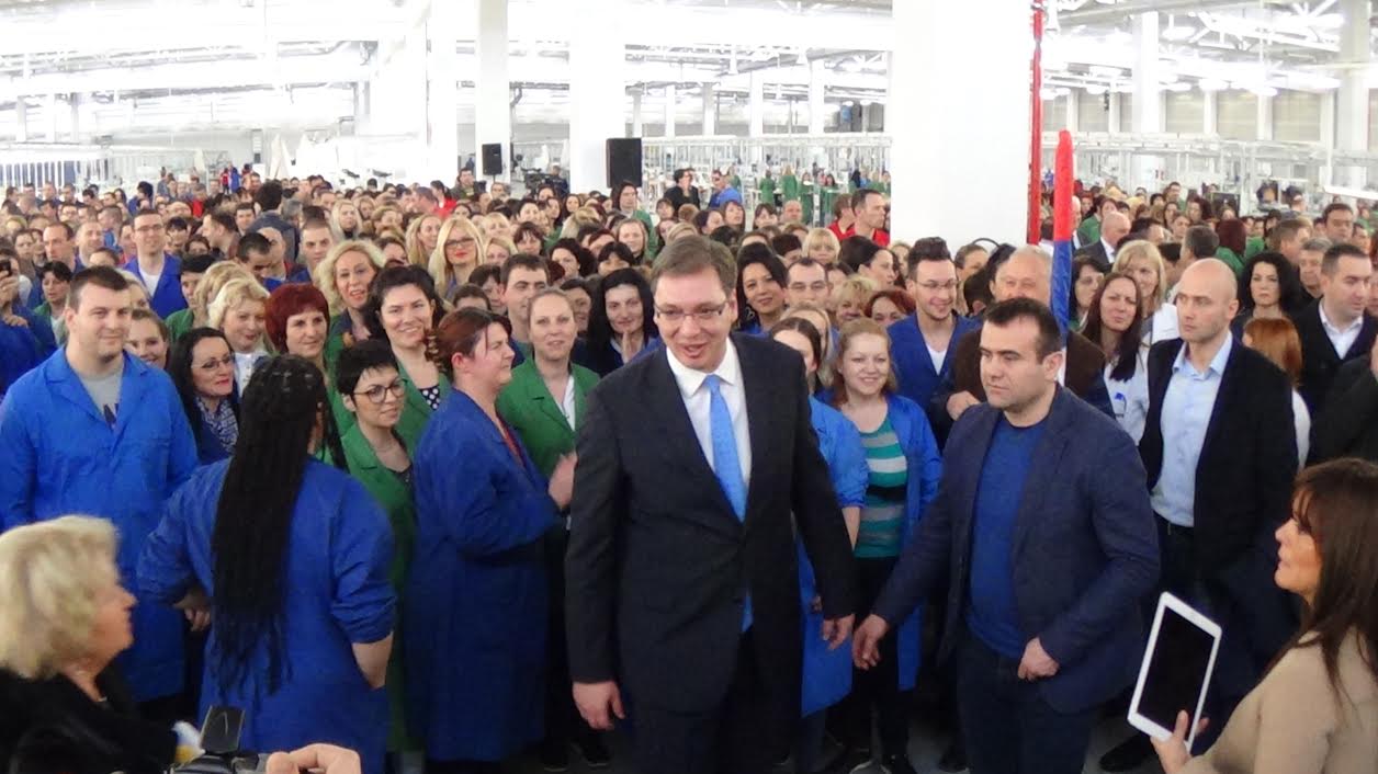 Геокс дефинитивно затвара фабрику у Врању, без посла 1.200 радника