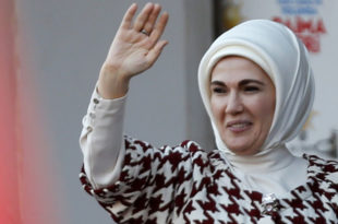 Ово је Емина - Ердоганова жена расипница