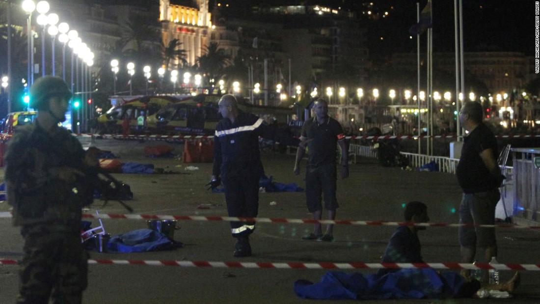 Арапски терориста у Ници убио 84 људи, више од сто повређених