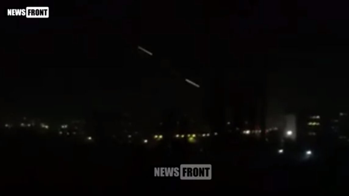 Турска: Погледајте како војни хеликоптер отвара ватру на Анкаром (видео)