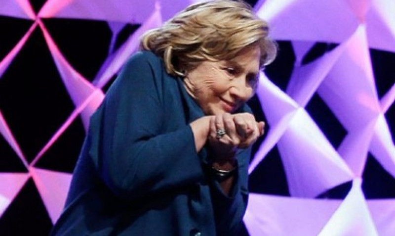 Мада на својој страни има и елиту и медије - Хилари Клинтон неће видети Белу кућу!