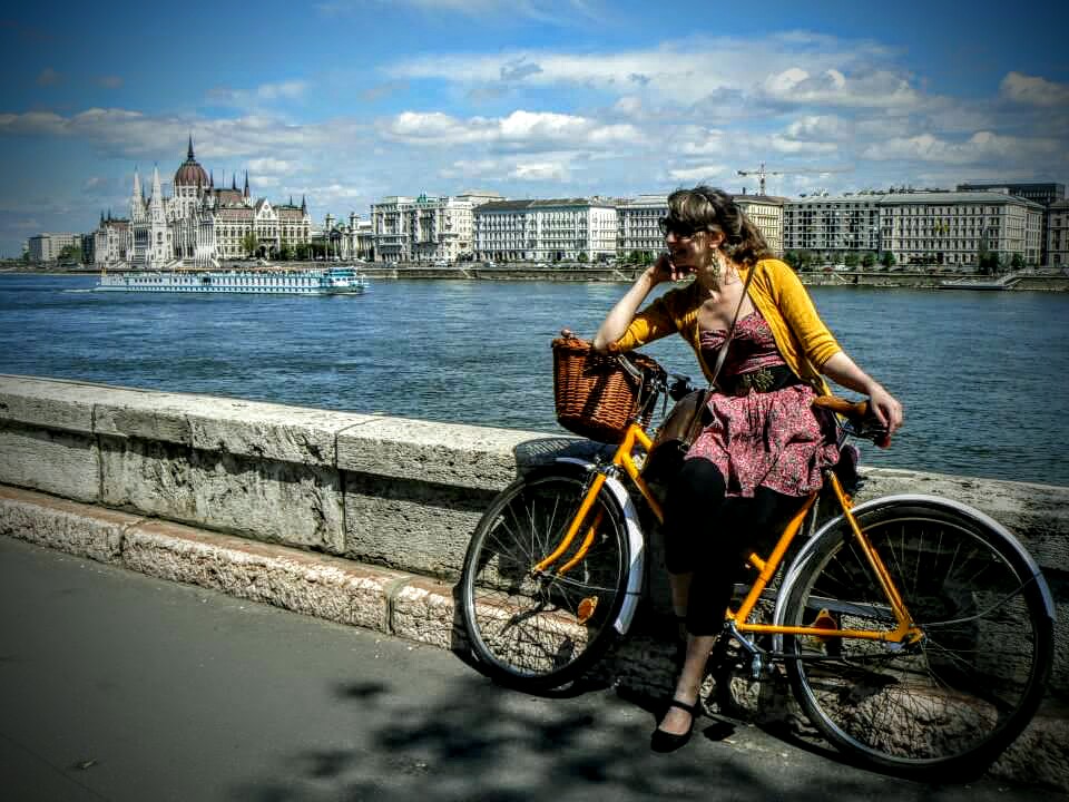 Мађарска улаже 96 милиона евра у бициклистичке стазе