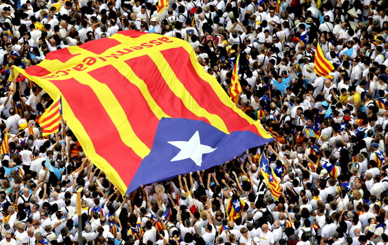 КАТАЛОНИЈА: Доста им је чекања, желе независност од Шпаније што пре!