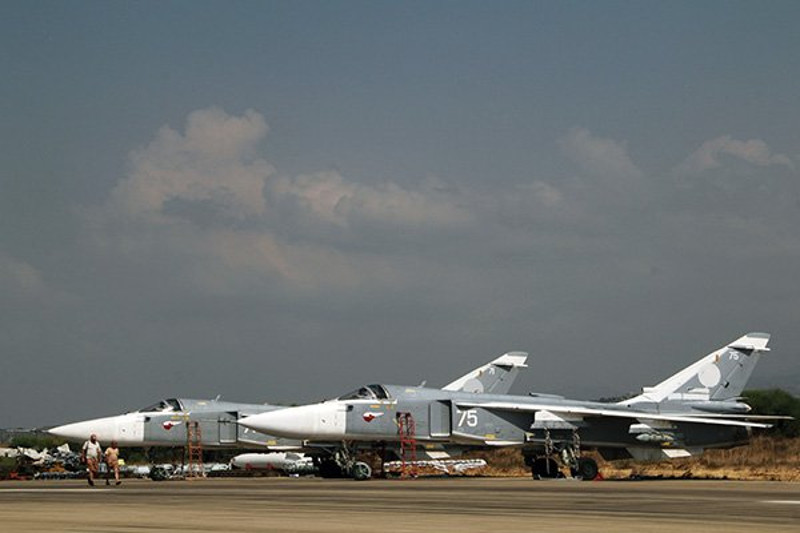 Русија због заоштравања упутила нове авионе у Сирију, у приправности држи Су-25