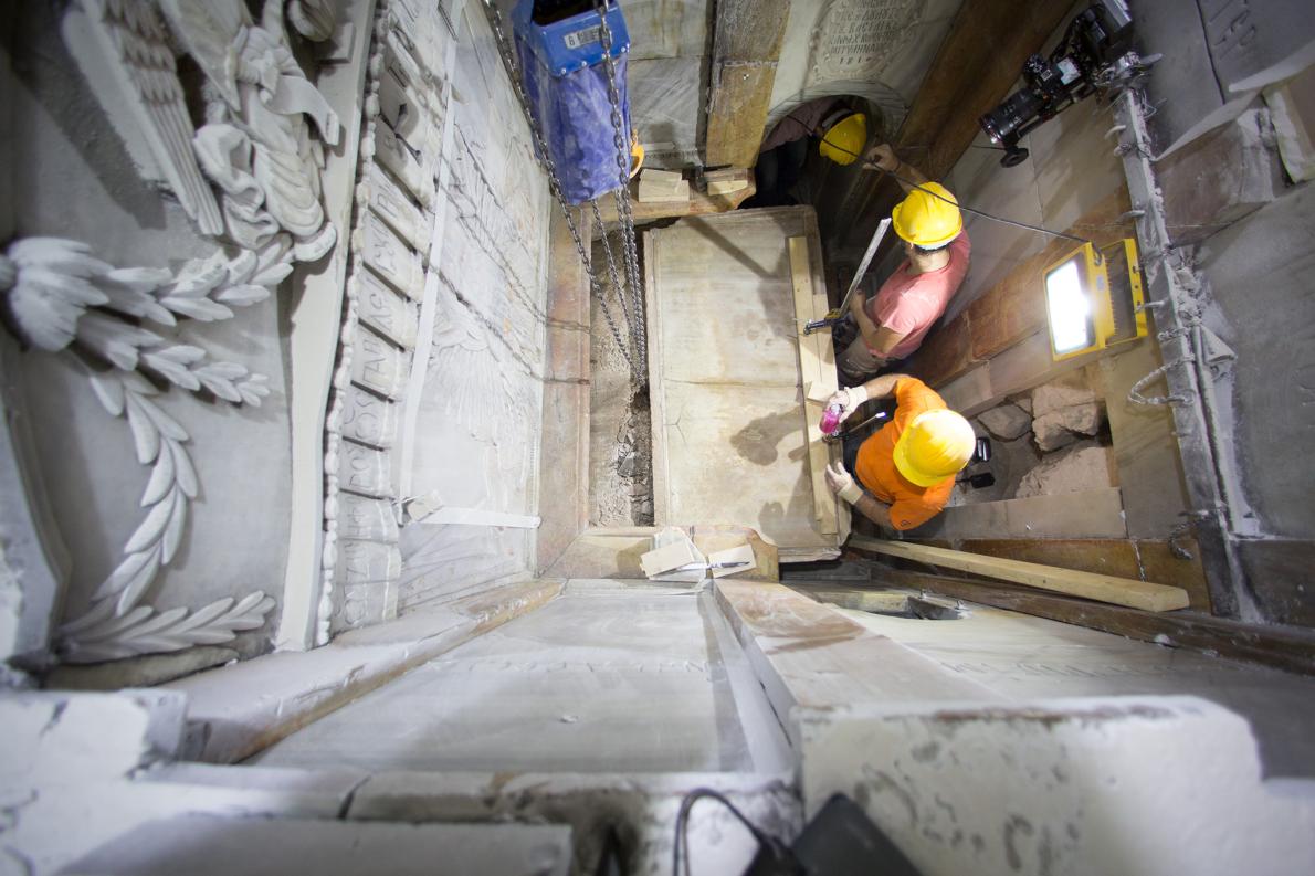 Археолози први пут после 1555. отворили Христов гроб у Јерусалиму (видео)