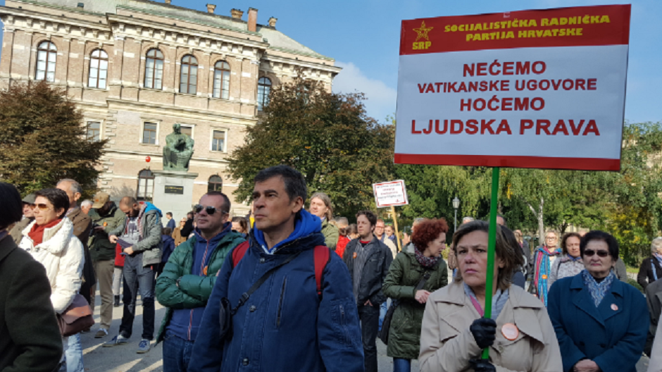 Демонстранти у Загребу траже раскид Ватиканских уговора