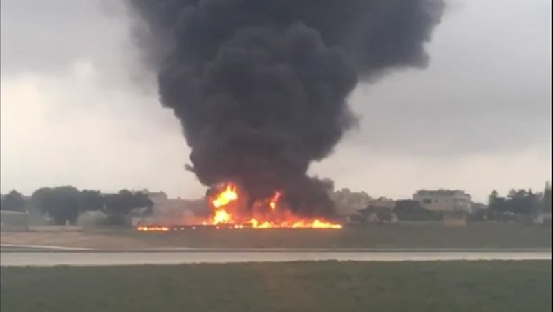 Малта: Пао авион са француским одбрамбеним званичницима, петоро мртво (видео)