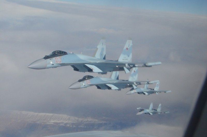 Група савремених ловаца Су-35С упутила се ка Сирији