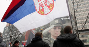 Војни синдикат оштро демантује Вучићеве лажи и манипулације у вези зарада у војсци