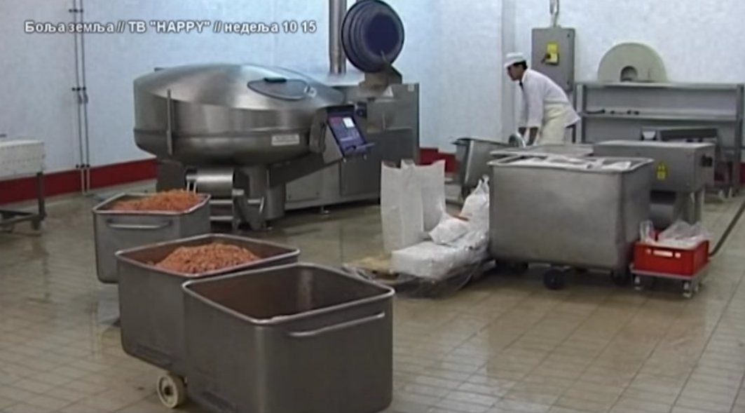 Становници Србије се систематски трују увозним канцерогеним МОМ - месом (видео)