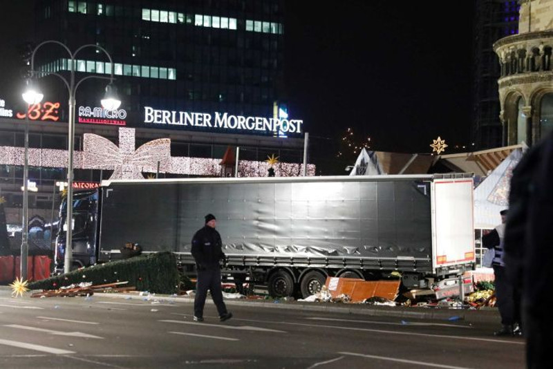 Терориста у Берлин стигао преко Балканске руте, прошао и кроз Србију?