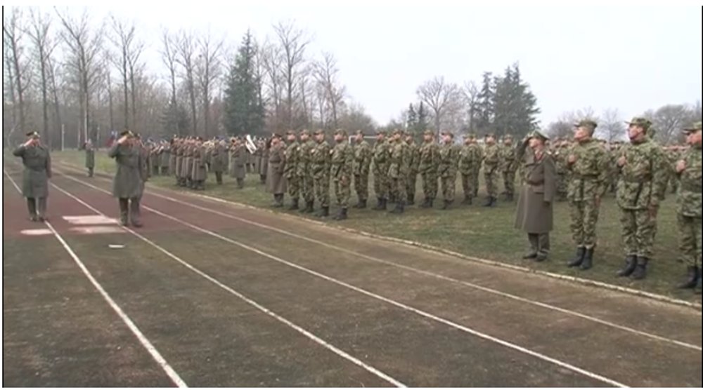 Полагање војничке заклетве у касарни „Аеродром“ у Сомбору (видео)