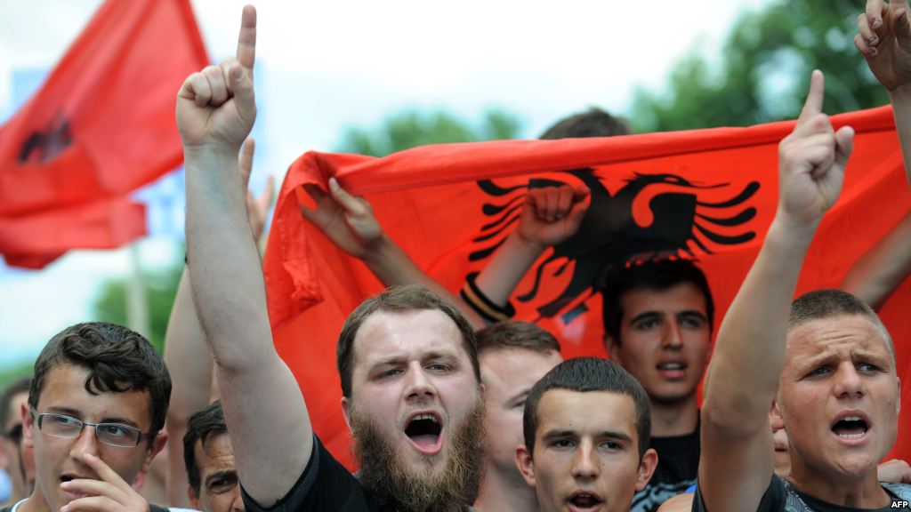 Пројекат „Окупација до Ниша“: Албанци купују све на југу Србије